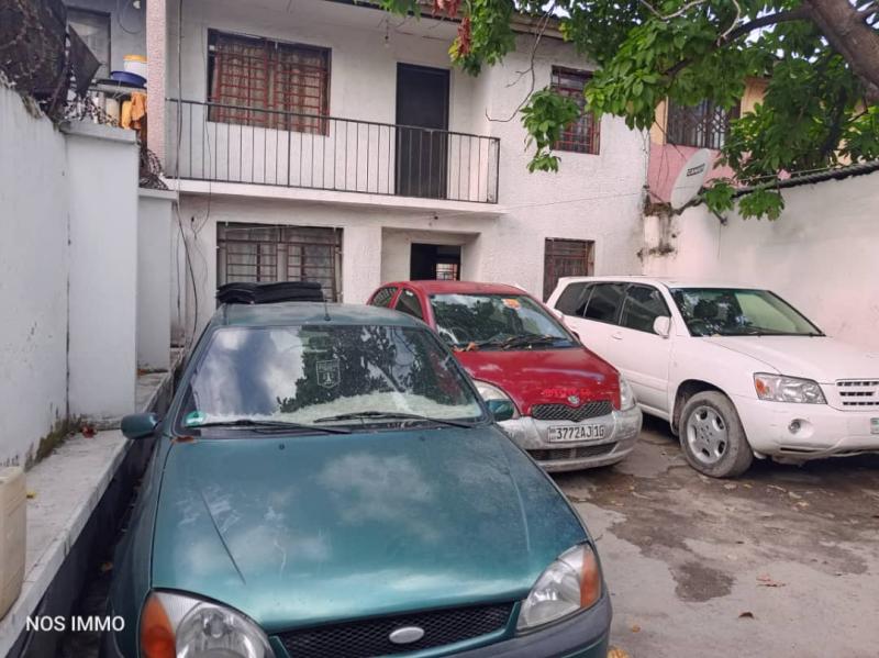 Parcelle  Matete 8 sur 26m 140.000